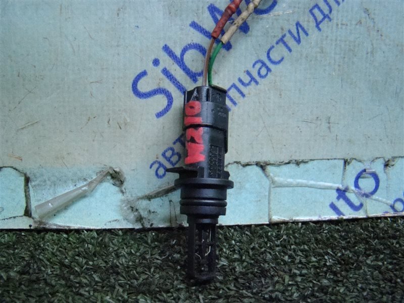 Датчик температуры MERCEDES-BENZ E-CLASS W210 M104E32 1996 (б/у) Датчик температуры MERCEDES-BENZ E-CLASS W210 M104E32 1996 (б/у)