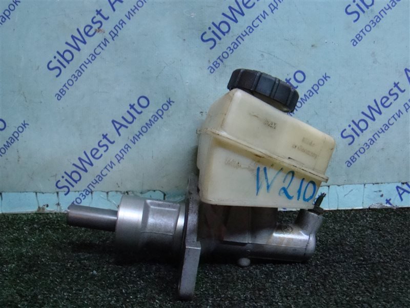 Главный тормозной цилиндр MERCEDES-BENZ E-CLASS W210 M104E32 1996 (б/у) Главный тормозной цилиндр MERCEDES-BENZ E-CLASS W210 M104E32 1996 (б/у)