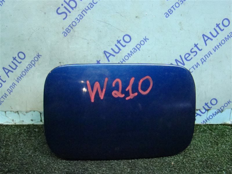 Лючок бензобака MERCEDES-BENZ E-CLASS W210 M104E32 1996 (б/у) Лючок бензобака MERCEDES-BENZ E-CLASS W210 M104E32 1996 (б/у)