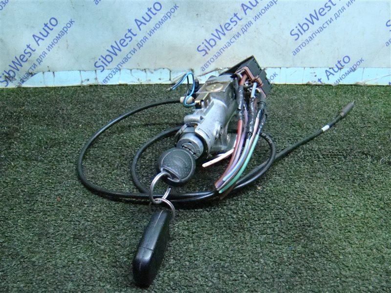 Замок зажигания LAND ROVER FREELANDER L314 25K4F 2002 (б/у) Замок зажигания LAND ROVER FREELANDER L314 25K4F 2002 (б/у)