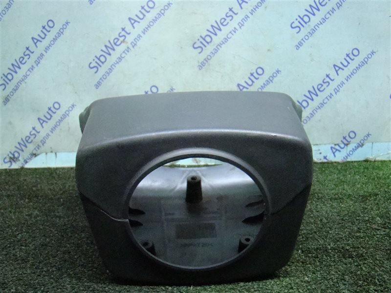 Кожух рулевой колонки LAND ROVER FREELANDER L314 25K4F 2002 (б/у) Кожух рулевой колонки LAND ROVER FREELANDER L314 25K4F 2002 (б/у)