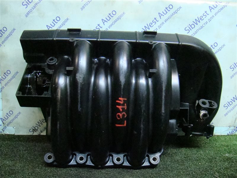 Коллектор впускной LAND ROVER FREELANDER L314 25K4F 2002 (б/у) Коллектор впускной LAND ROVER FREELANDER L314 25K4F 2002 (б/у)