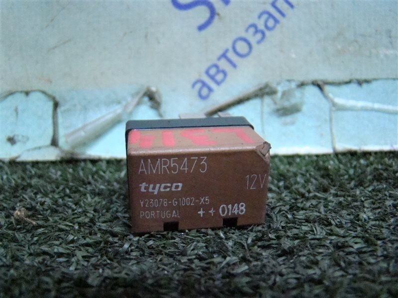 Реле LAND ROVER FREELANDER L314 25K4F 2002 (б/у) Реле LAND ROVER FREELANDER L314 25K4F 2002 (б/у)