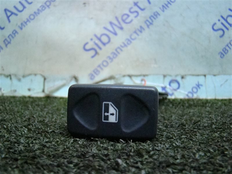 Кнопка стеклоподъемника LAND ROVER FREELANDER L314 25K4F 2002 (б/у) Кнопка стеклоподъемника LAND ROVER FREELANDER L314 25K4F 2002 (б/у)