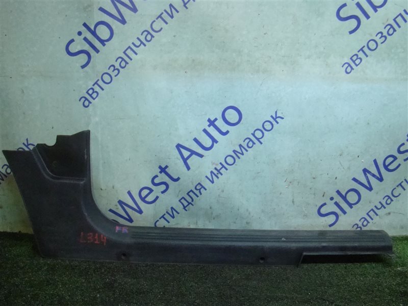 Порожек пластиковый LAND ROVER FREELANDER L314 25K4F 2002 передний правый (б/у) Порожек пластиковый LAND ROVER FREELANDER L314 25K4F 2002 передний правый (б/у)