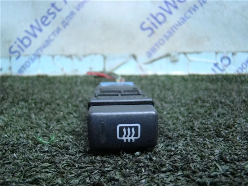 Кнопка обогрева заднего стекла LAND ROVER FREELANDER L314 25K4F 2002 (б/у) Кнопка обогрева заднего стекла LAND ROVER FREELANDER L314 25K4F 2002 (б/у)