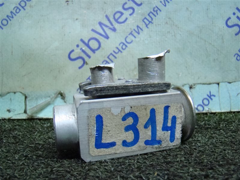 Клапан кондиционера LAND ROVER FREELANDER L314 25K4F 2002 (б/у)