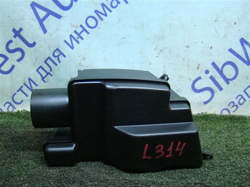 Воздухозаборник LAND ROVER FREELANDER L314 25K4F 2002 (б/у)