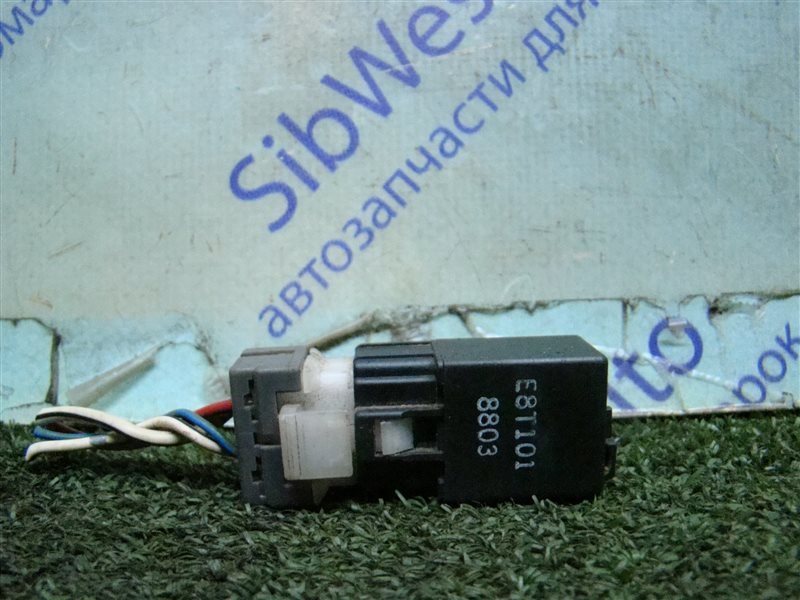 Реле MITSUBISHI MONTERO SPORT K96W 6G72 1998 (б/у)