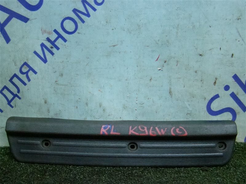 Порожек пластиковый MITSUBISHI MONTERO SPORT K96W 6G72 1998 задний левый (б/у)