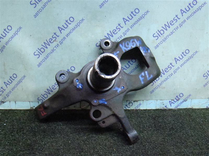 Ступица MITSUBISHI MONTERO SPORT K96W 6G72 1998 передняя левая (б/у)