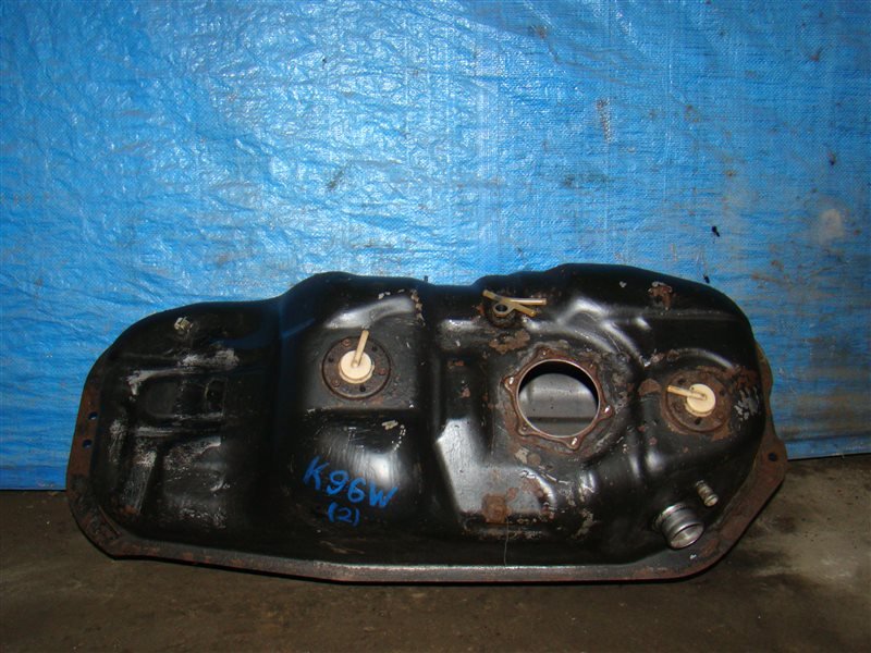 Бензобак MITSUBISHI MONTERO SPORT K96W 6G72 1998 (б/у)