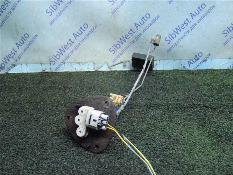 Датчик уровня топлива MITSUBISHI MONTERO SPORT K96W 6G72 1998 (б/у)