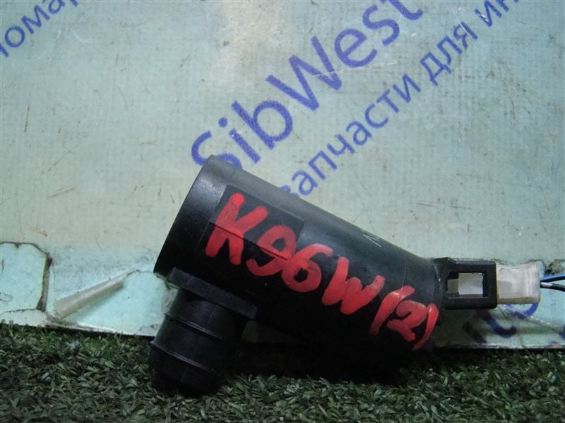 Насос омывателя MITSUBISHI MONTERO SPORT K96W 6G72 1998 (б/у)