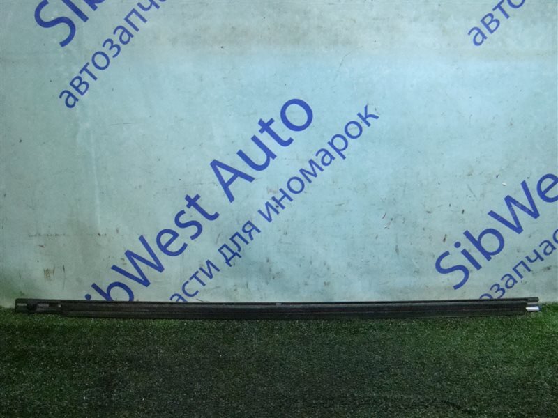 Молдинг на дверь MITSUBISHI MONTERO SPORT K96W 6G72 1998 передний правый (б/у)