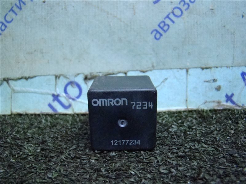 Реле CADILLAC SRX SRX LH2 2004 (б/у)