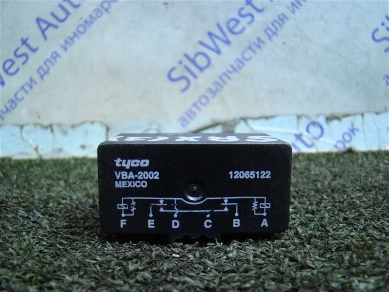 Реле CADILLAC SRX SRX LH2 2004 (б/у)