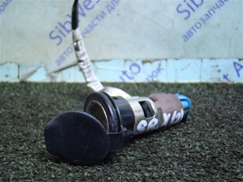 Гнездо прикуривателя CADILLAC SRX SRX LH2 2004 (б/у)