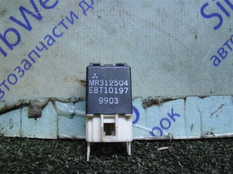 Реле MITSUBISHI PAJERO IO H76W 4G93(GDI) 1999 (б/у)