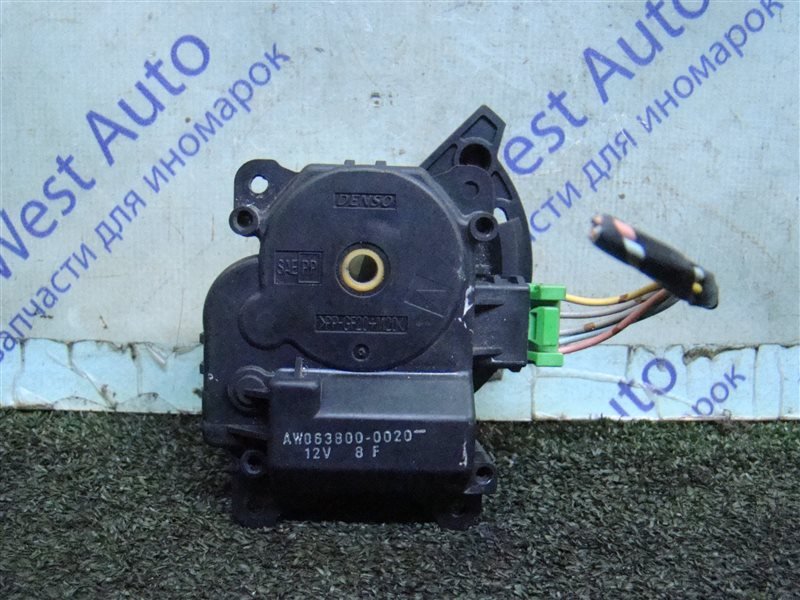 Сервопривод заслонок печки CADILLAC SRX SRX LH2 2004 (б/у)