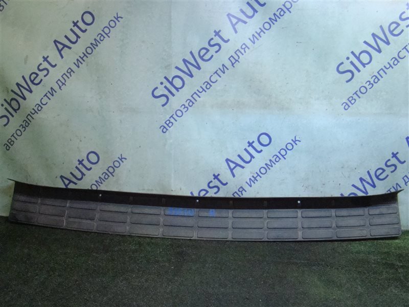 Накладка на бампер CHEVROLET BLAZER S15 B22NZ 1997 задняя (б/у)