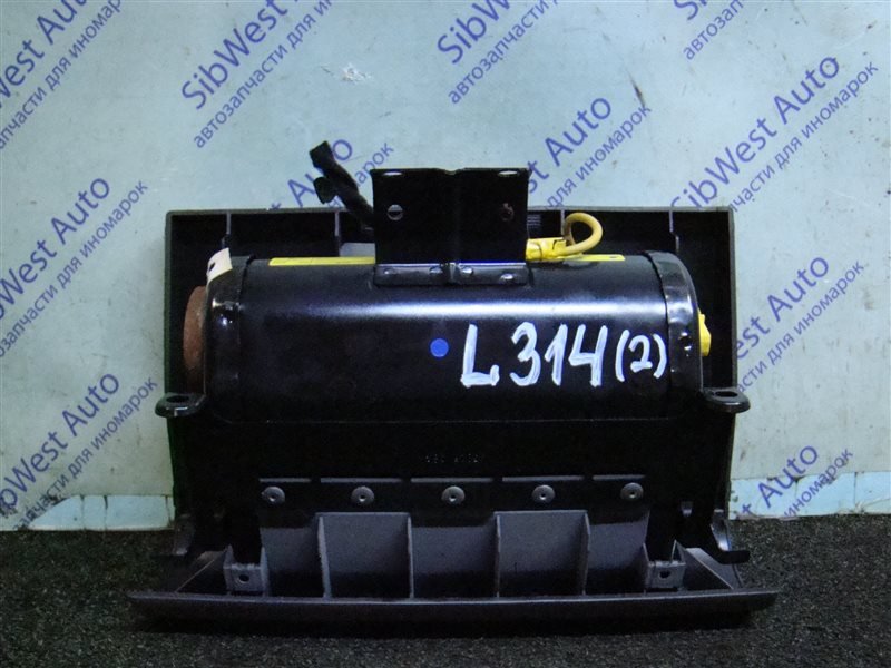 Airbag пассажирский LAND ROVER FREELANDER L314 25K4F 2001 левый (б/у)
