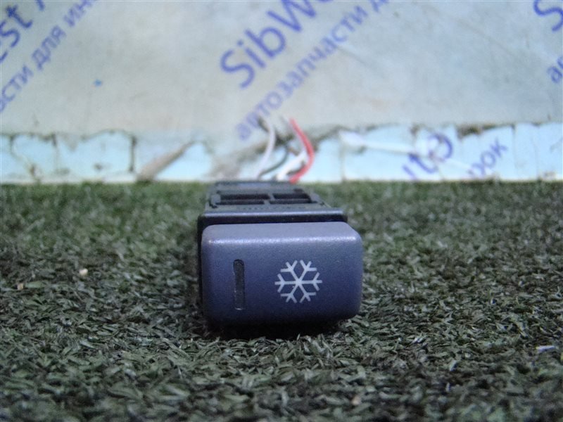Кнопка кондиционера LAND ROVER FREELANDER L314 25K4F 2001 (б/у)