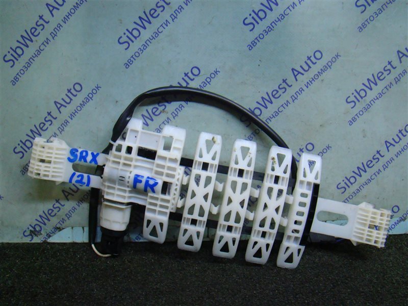 Мотор привода сиденья CADILLAC SRX SRX LH2 2004 передний правый (б/у)