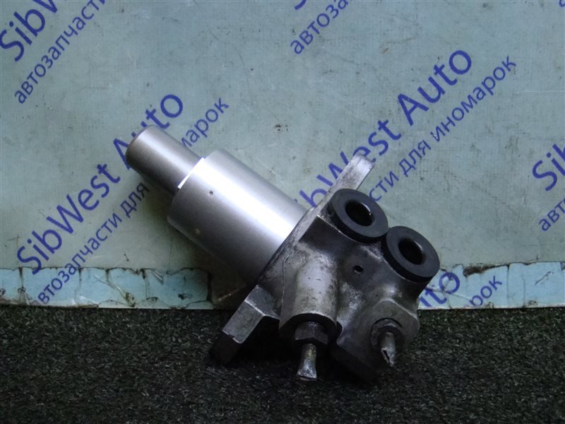 Главный тормозной цилиндр LAND ROVER FREELANDER L314 25K4F 2001 (б/у)