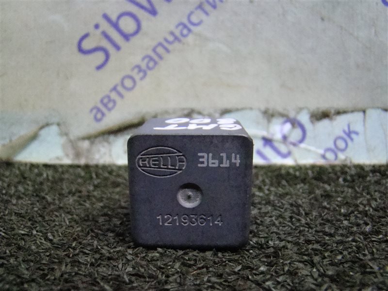 Реле CHEVROLET TAHOE GMT800 LM7 2003 (б/у)