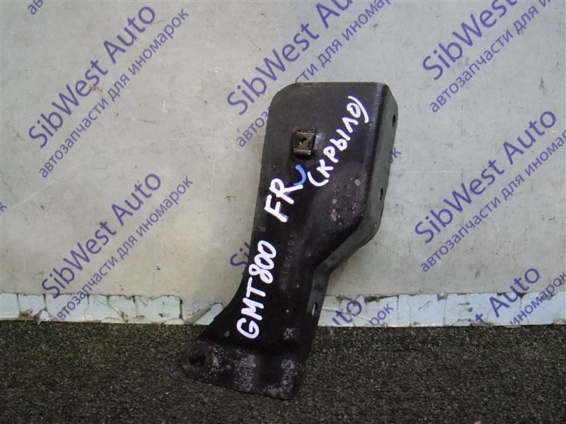 Кронштейн крыла CHEVROLET TAHOE GMT800 LM7 2003 передний правый (б/у)