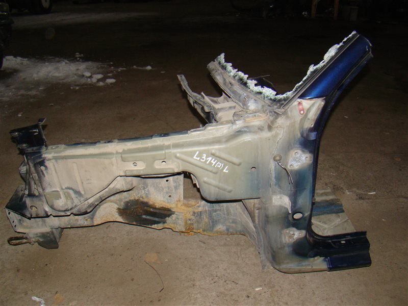Лонжерон LAND ROVER FREELANDER L314 25K4F 2001 левый (б/у)