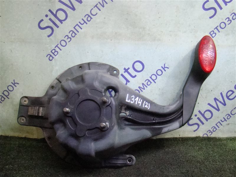 Крепление запаски LAND ROVER FREELANDER L314 25K4F 2001 (б/у)
