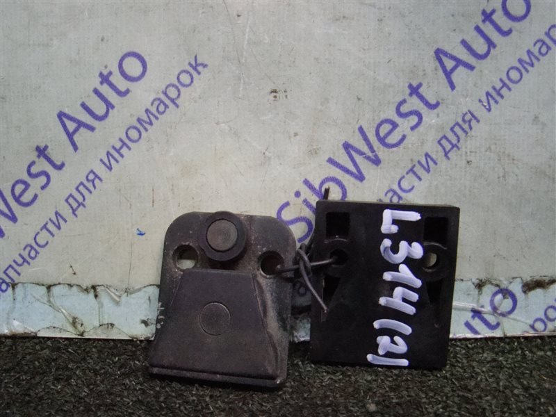 Направляющая двери LAND ROVER FREELANDER L314 25K4F 2001 задняя (б/у)