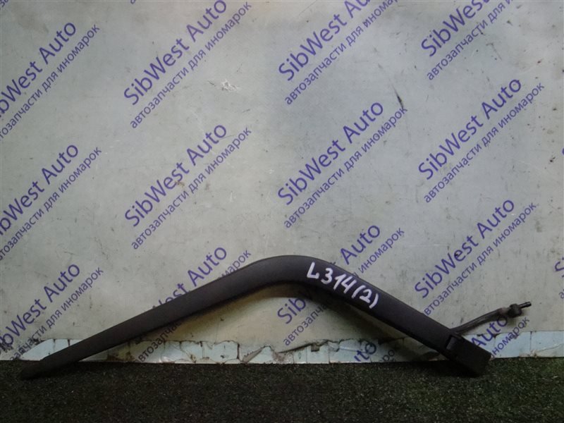 Поводок стеклоочистителя LAND ROVER FREELANDER L314 25K4F 2001 задний (б/у)