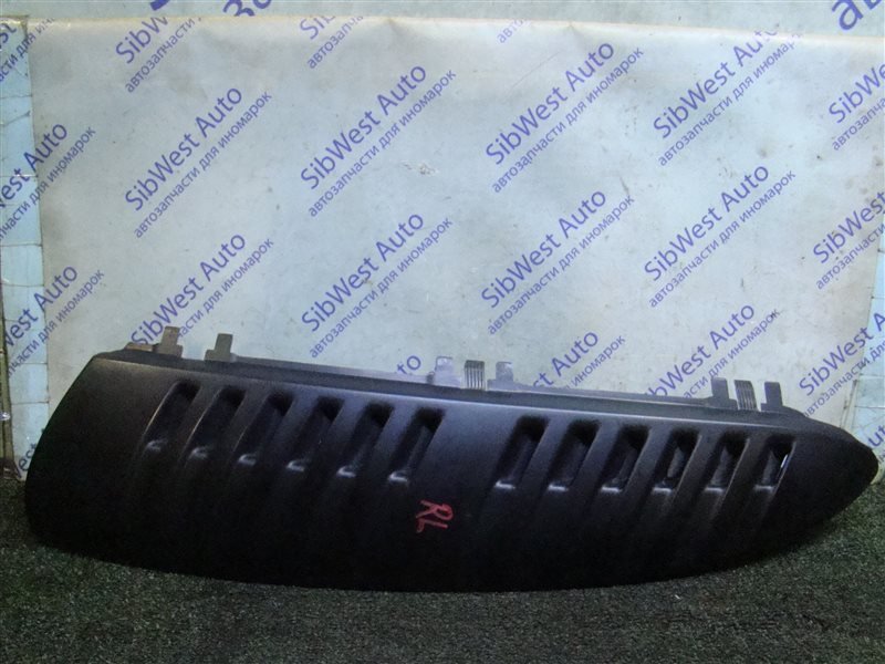 Накладка на стойку кузова CHEVROLET TAHOE GMT800 LM7 2003 задняя левая (б/у)