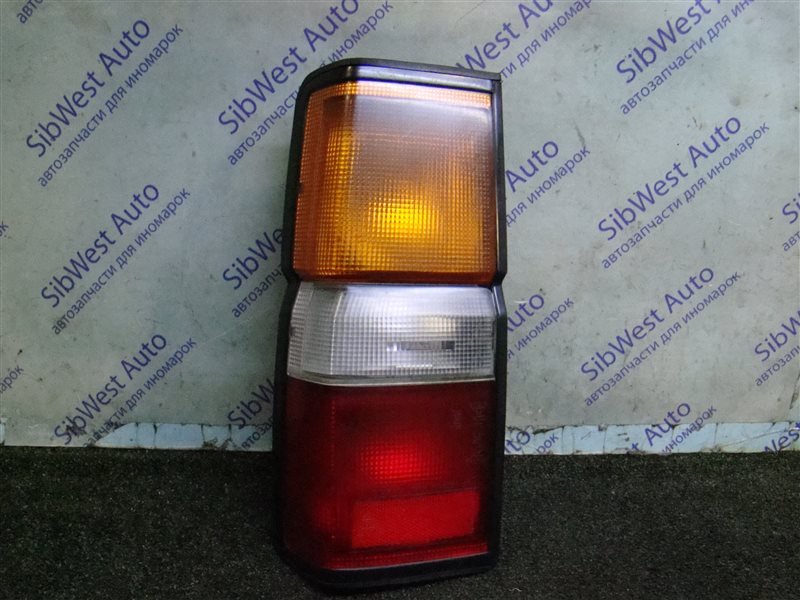 Стоп-сигнал NISSAN PATHFINDER WD21 VG30I 1989 USA левый (б/у)