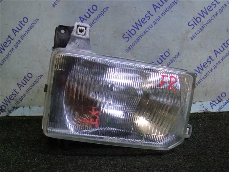 Фара NISSAN PATHFINDER WD21 VG30I 1989 USA передняя правая (б/у)
