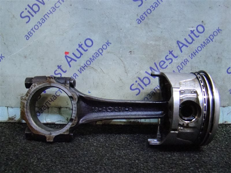 Поршень NISSAN PATHFINDER WD21 VG30I 1989 USA (б/у)