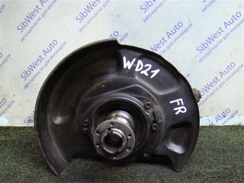 Ступица NISSAN PATHFINDER WD21 VG30I 1989 USA передняя правая (б/у)
