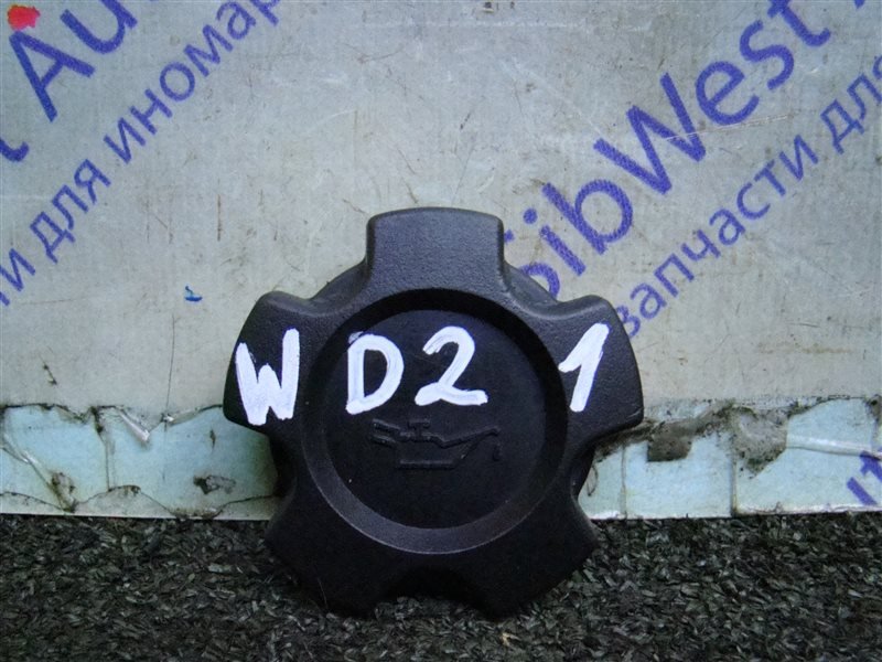 Крышка масляной горловины NISSAN PATHFINDER WD21 VG30I 1989 USA (б/у)