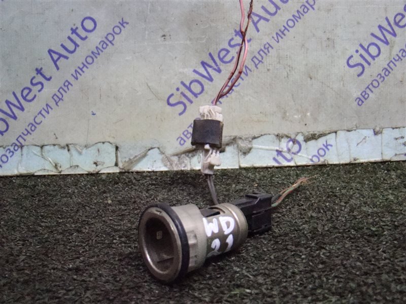 Гнездо прикуривателя NISSAN PATHFINDER WD21 VG30I 1989 USA (б/у)