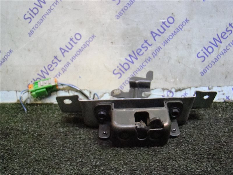 Замок багажника NISSAN PATHFINDER WD21 VG30I 1989 USA (б/у)