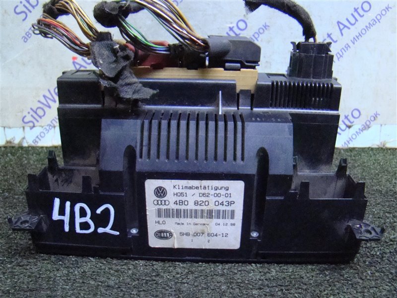 Блок управления климат-контролем AUDI A6 4B2 APR 1999 (б/у)