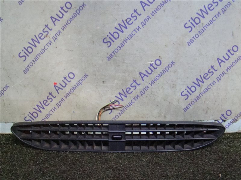 Воздуховод AUDI A6 4B2 APR 1999 (б/у)