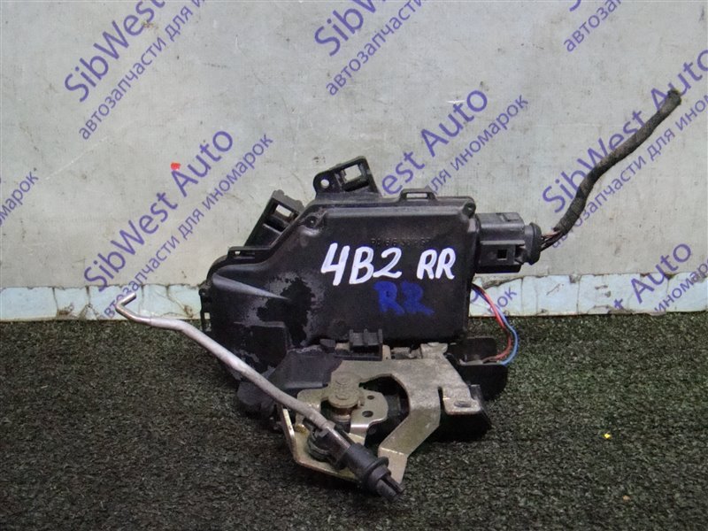 Замок двери AUDI A6 4B2 APR 1999 задний правый (б/у)