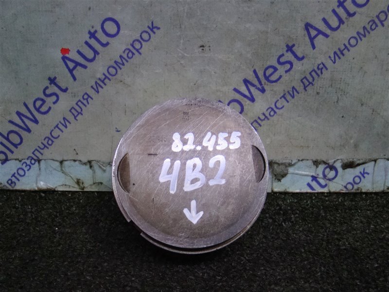 Поршень AUDI A6 4B2 APR 1999 (б/у)