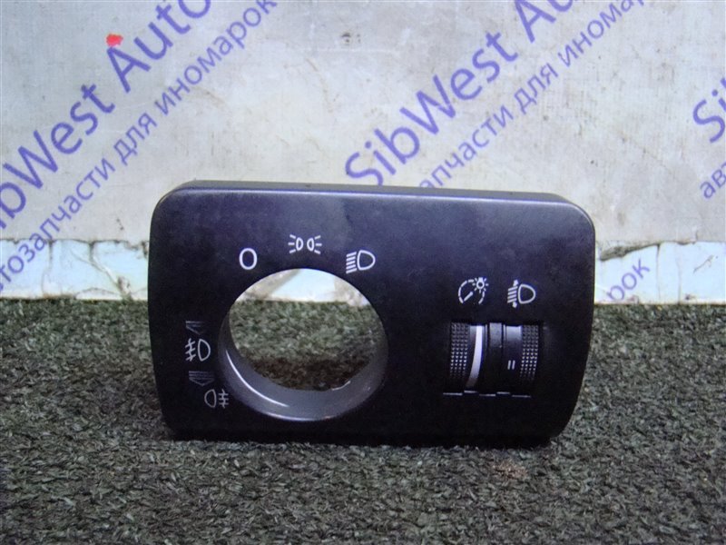 Кнопка корректора фар AUDI A6 4B2 APR 1999 (б/у)