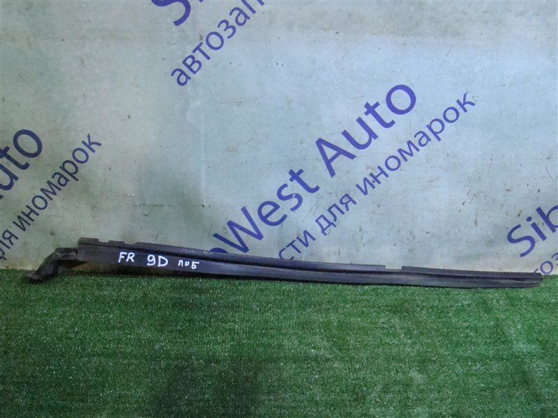 Молдинг лобового стекла PEUGEOT 607 9D EW12J4 2004 передний правый (б/у)