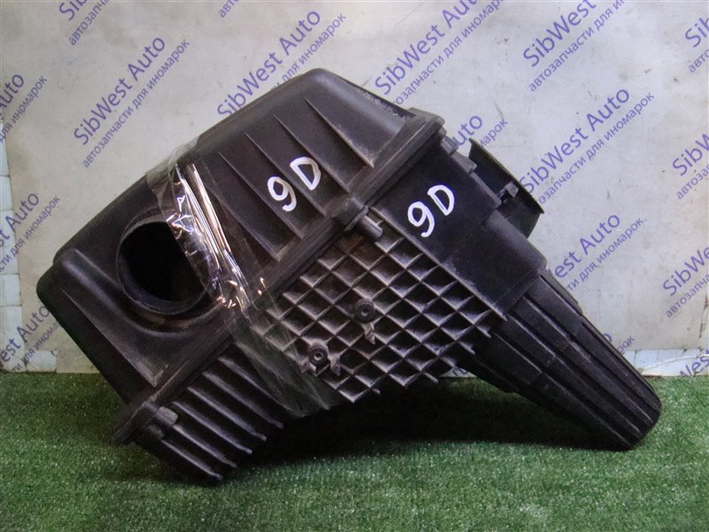Корпус воздушного фильтра PEUGEOT 607 9D EW12J4 2004 (б/у)